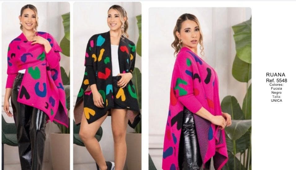 Poncho con mangas tipo ruana